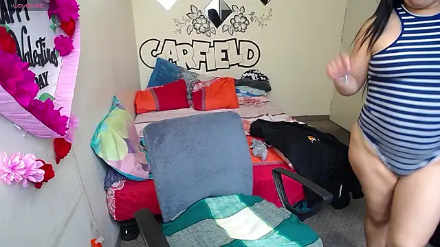 Miss__kendra_'s cam snapshot