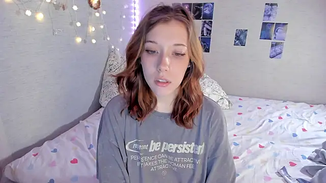 YunaPeace live sex cam