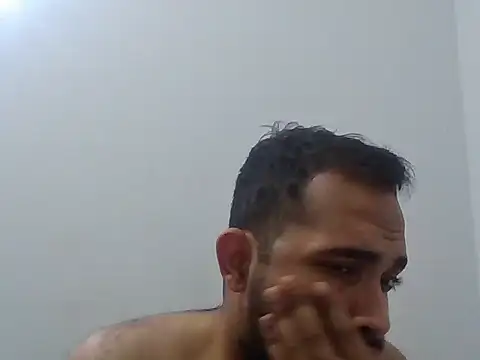 alesssterling live sex cam