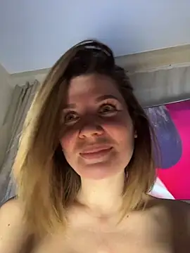 weet_dreamsss's cam snapshot