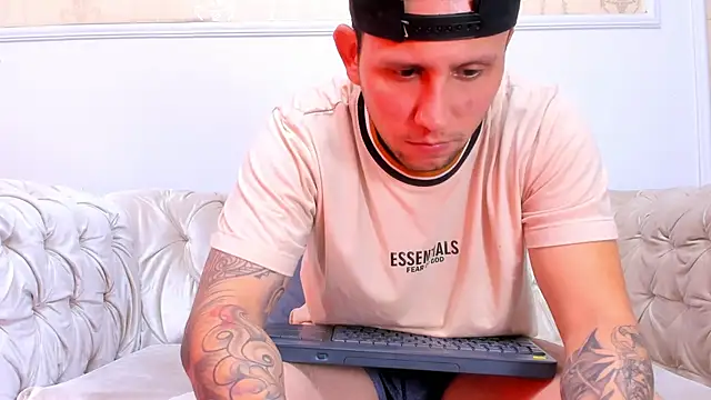 Scott_Clark live sex cam