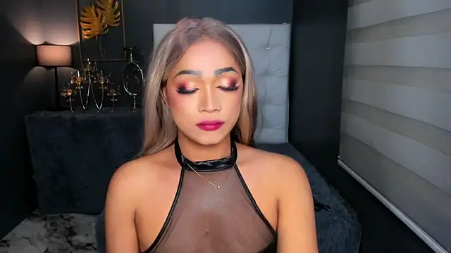 GwennGoddess live sex cam