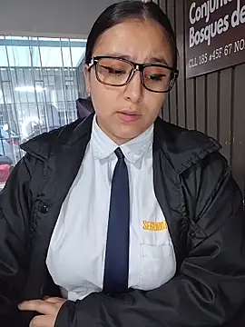 Cute_Penelope live sex cam