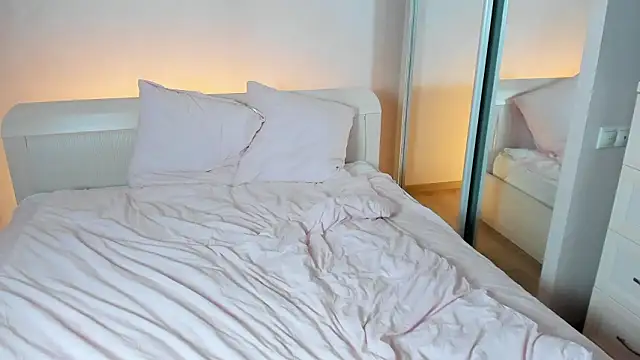 lillit_vivit's cam snapshot