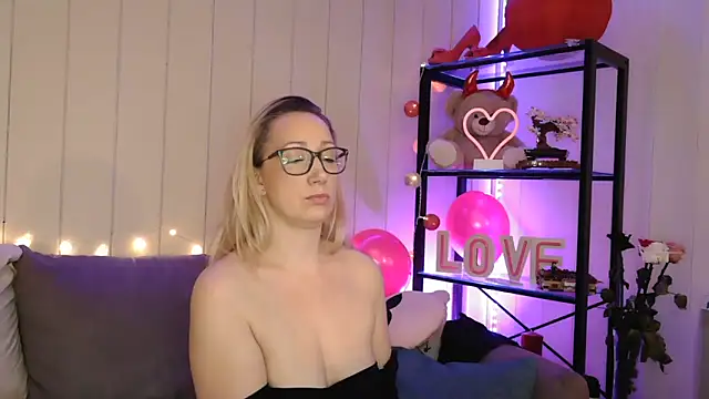 Lyscoquine's cam snapshot