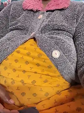 Beauty-queen's cam snapshot