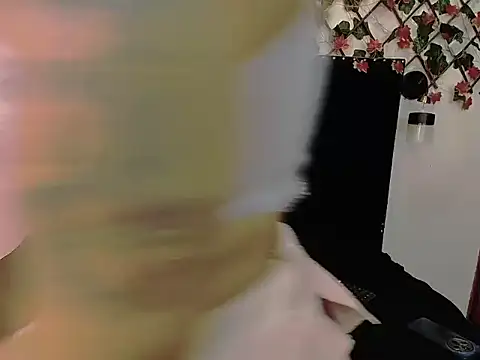 DakotaRouse1's cam snapshot