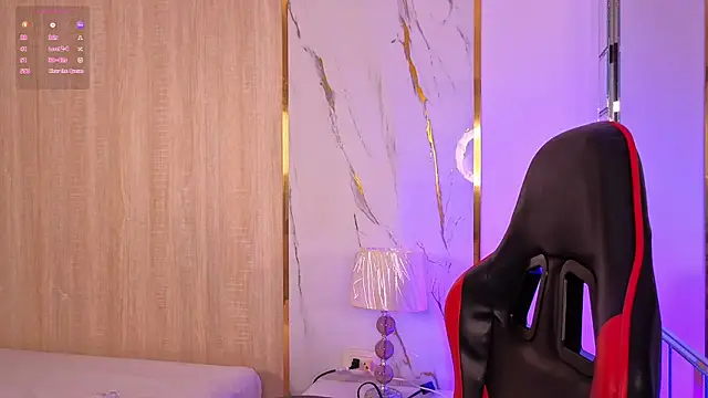 DollieEmma's cam snapshot