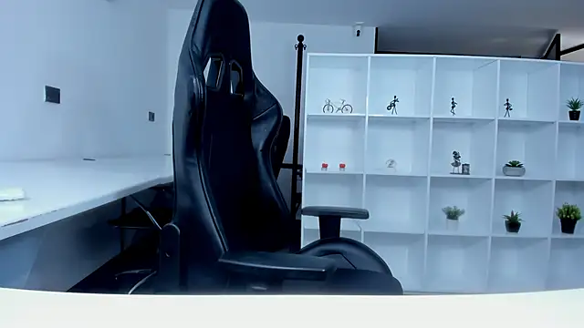 megan_bigboobs_'s cam snapshot