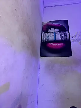 becca_wilsson's cam snapshot