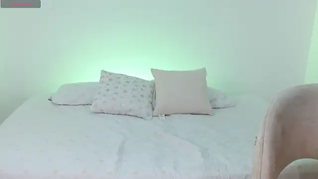 sandra_smith_01's cam snapshot