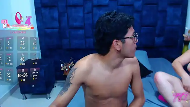 Hilary_David's cam snapshot