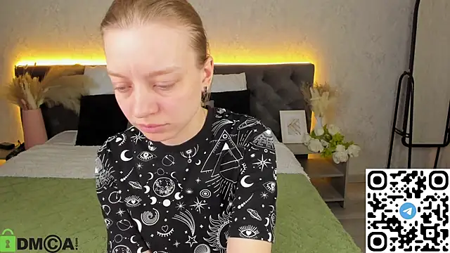 Michelle_Blond's cam snapshot