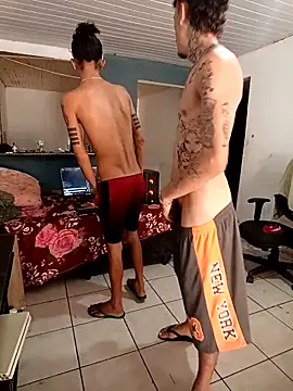 RuivoDotado24cm live sex cam