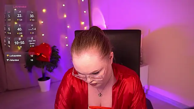 FeliciaLorne's cam snapshot