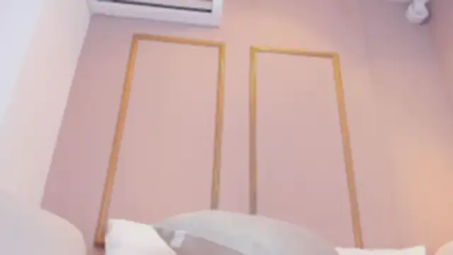 LisaLain's cam snapshot