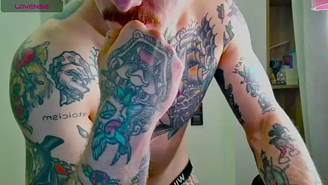 white_King9999's cam snapshot