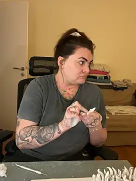 HeyBABYGIRL's cam snapshot