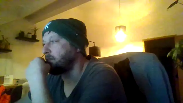 BennyLommy's cam snapshot