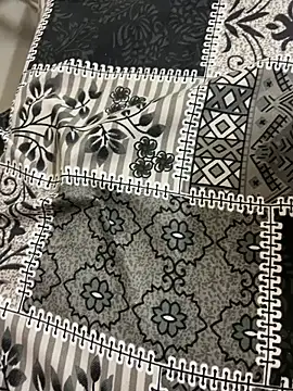 Modelbigbobs's cam snapshot