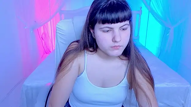 Miss__Poly's cam snapshot