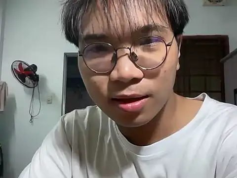 kave2033's cam snapshot