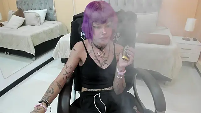 Bela_Craxkerr's cam snapshot