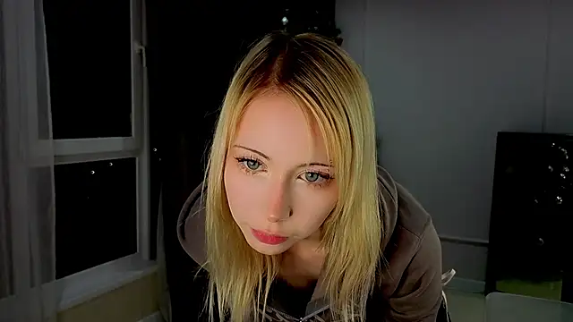 UWU_flower's cam snapshot