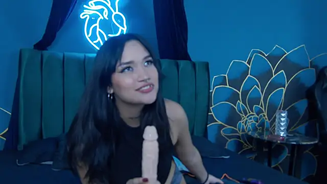 valery-vixen2's cam snapshot