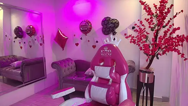 Summer_miller's cam snapshot