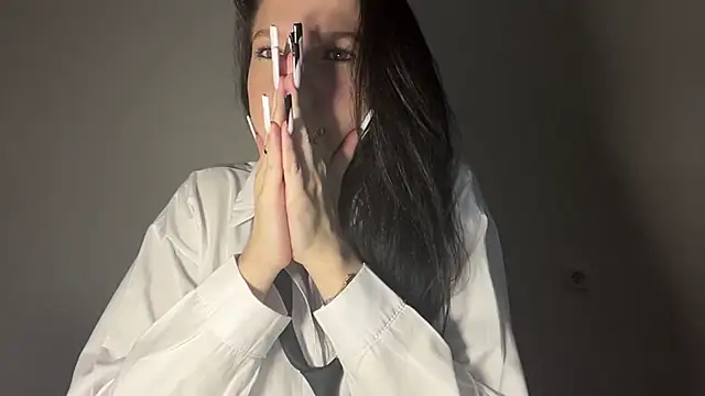 Sarahsolara's cam snapshot