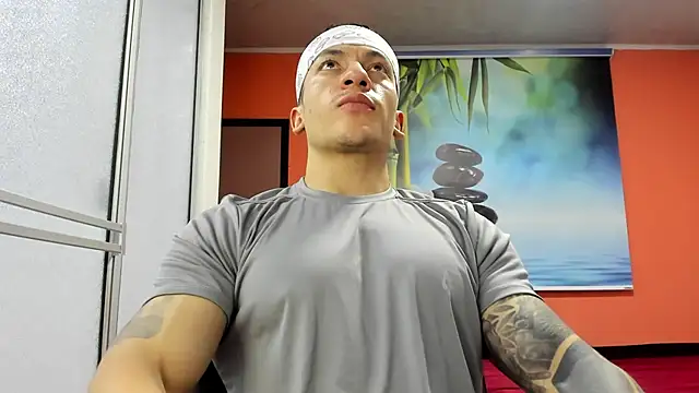 aquiles_51 live sex cam