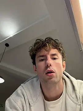 heyhoneyalex's cam snapshot