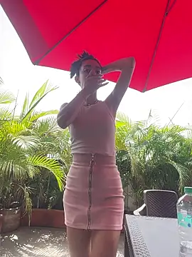 Hanley_Salem's cam snapshot