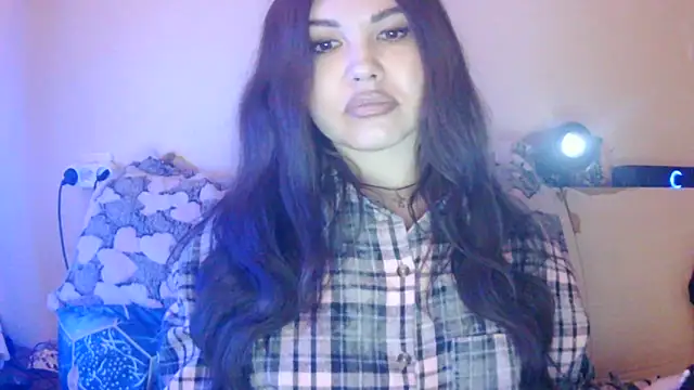 Hoyloria's cam snapshot