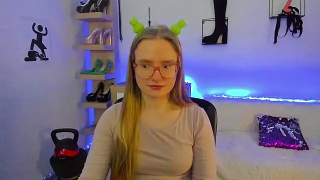 NancyHottie's cam snapshot