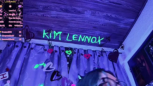 Kimlennox_'s cam snapshot