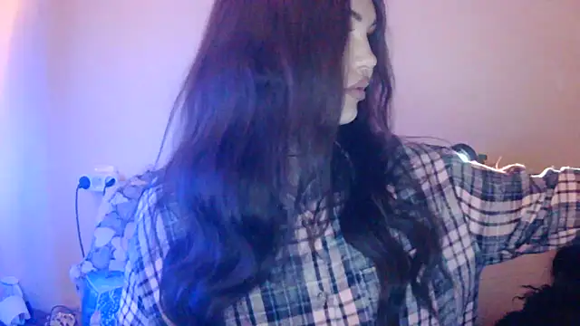 Hoyloria's cam snapshot