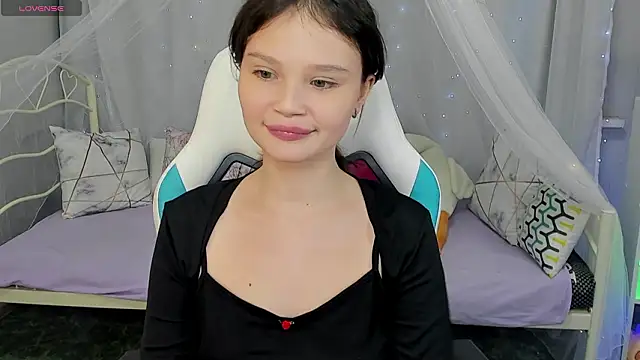 EmilyChaves's cam snapshot