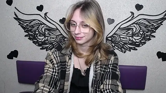 TracyLll's cam snapshot