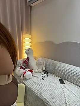 Selenaaaaa- live sex cam