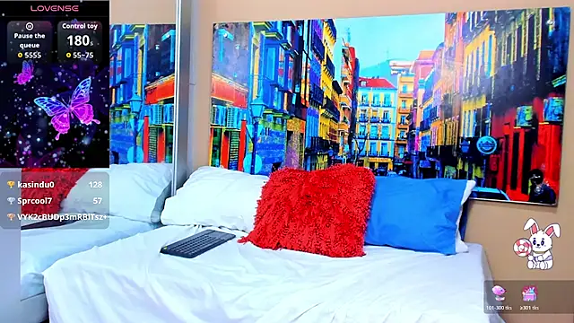 MariahLovato's cam snapshot