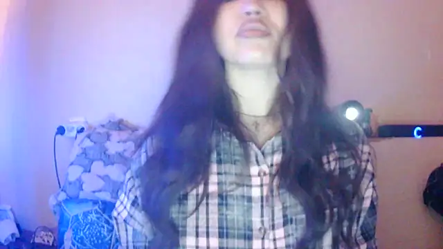 Hoyloria's cam snapshot