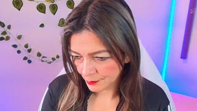 Carol_Miss2's cam snapshot