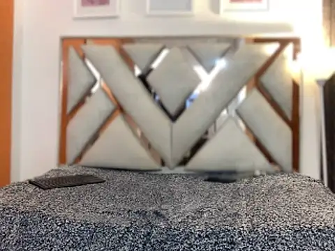 Antonella_And_Thiago's cam snapshot