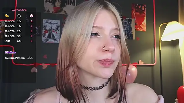 arielabradberry's cam snapshot