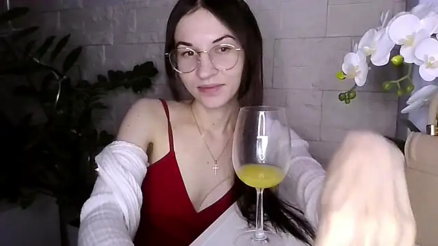 JuliaLovely's cam snapshot