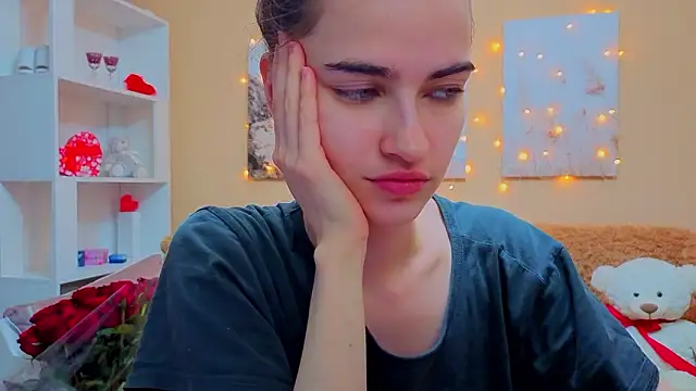 AstoriyaNight's cam snapshot