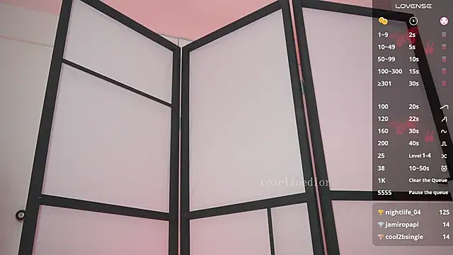 roselinedior live sex cam