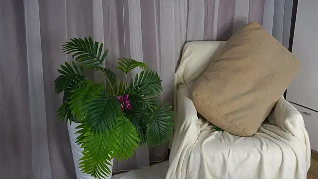 TinaMonaldi's cam snapshot